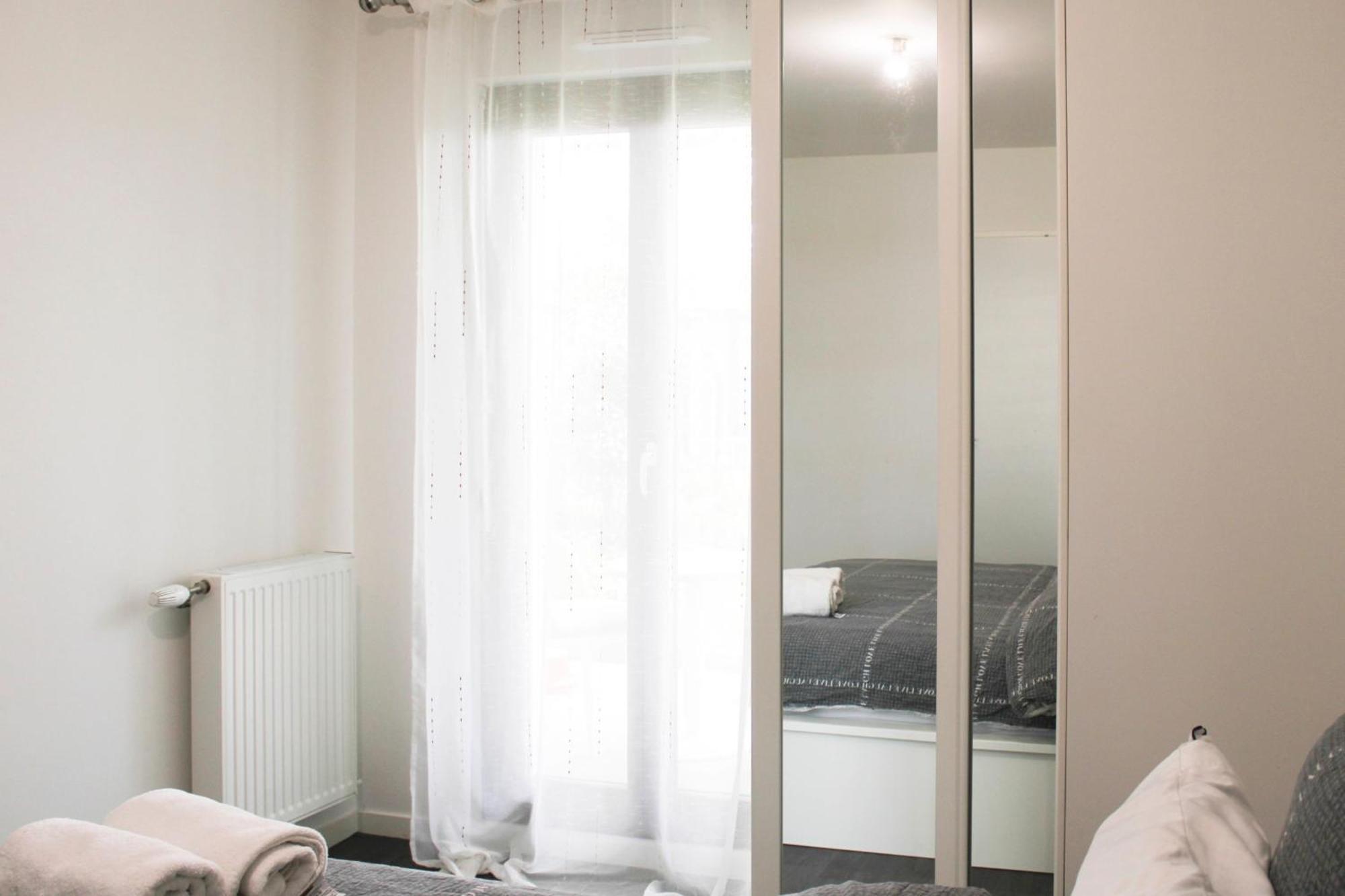 Charming T2 Near The Basilica Of Saint-Denis Apartment ภายนอก รูปภาพ